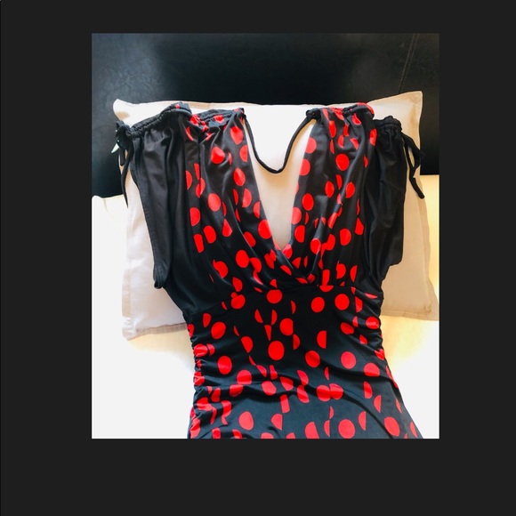 Short dress - Picture 3 of 8